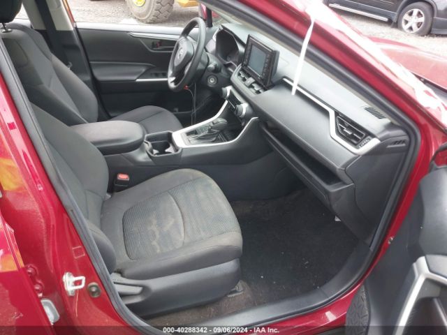 2T3G1RFV6MW210851 Toyota RAV4 LE