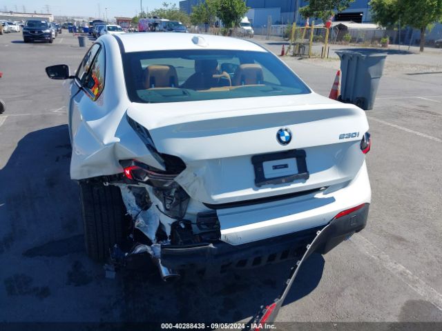 3MW23CM04R8E64789 BMW 230 I