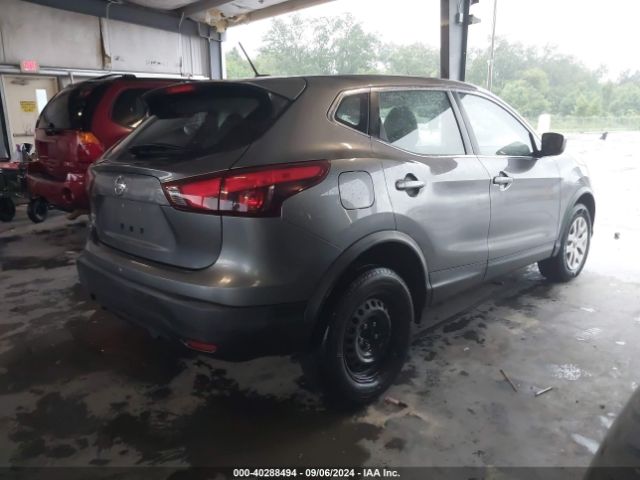 JN1BJ1CP9KW529437 Nissan Rogue Sport S