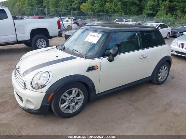 2013 MINI HARDTOP WMWSU3C58DT692502 Photo 1