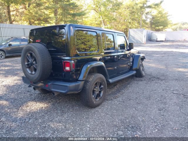 1C4HJXEG7JW196208 Jeep Wrangler Unlimited Sahara