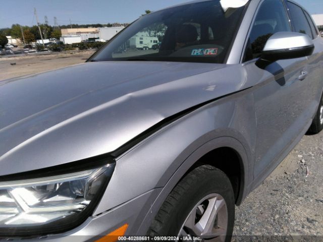 WA1BNAFY0J2117445 Audi Q5 2.0t Premium/2.0t Tech Premium