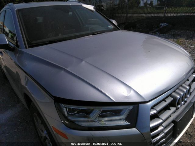 WA1BNAFY0J2117445 Audi Q5 2.0t Premium/2.0t Tech Premium