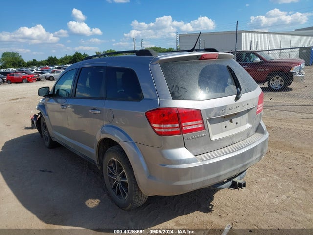 Dodge JOURNEY SE 2018 3C4PDCAB8JT382481 Image 3