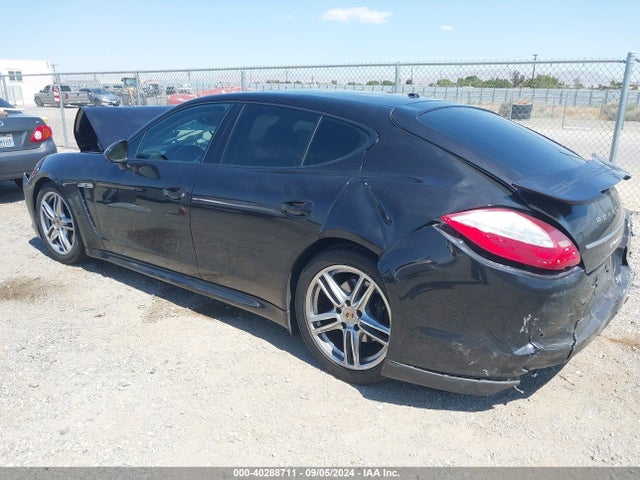 2012 PORSCHE PANAMERA WP0AA2A75CL070590 Photo 2
