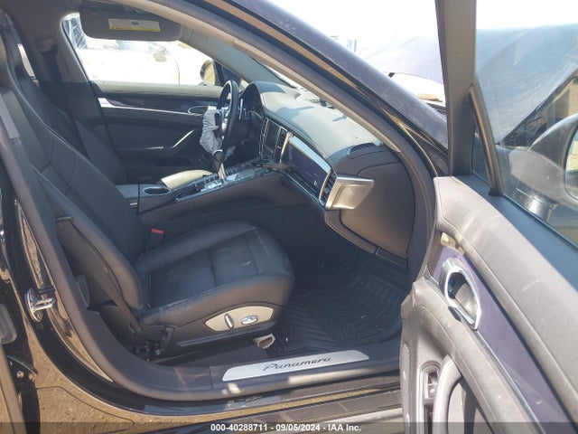 2012 PORSCHE PANAMERA WP0AA2A75CL070590 Photo 4