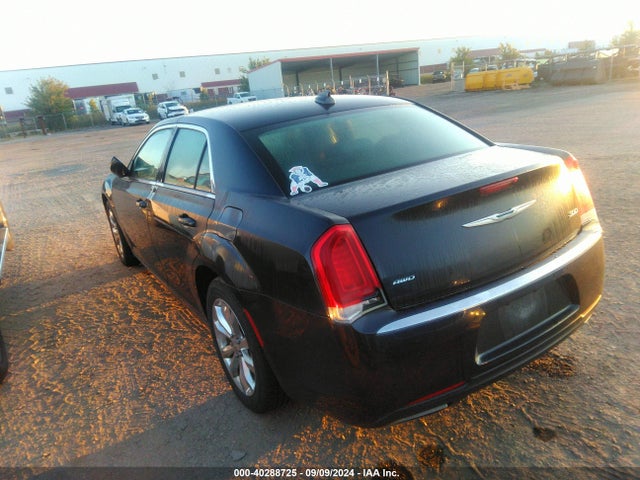 Chrysler 300 Limited Awd 2017 2C3CCARG9HH526973 Image 3