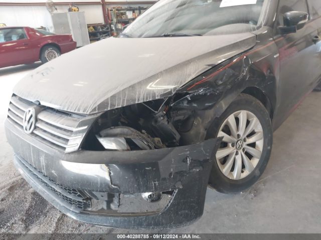 1VWAT7A3XFC002162 Volkswagen Passat 1.8t Wolfsburg Edition