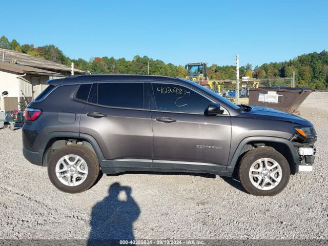 3C4NJDAB0KT628477 Jeep Compass Sport 4x4