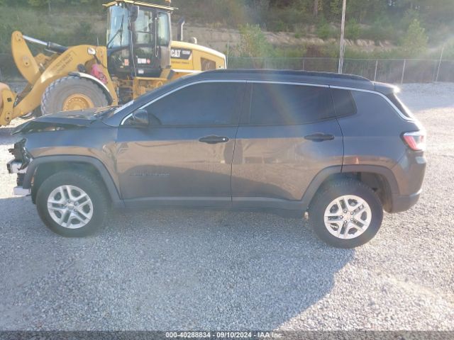 3C4NJDAB0KT628477 Jeep Compass Sport 4x4