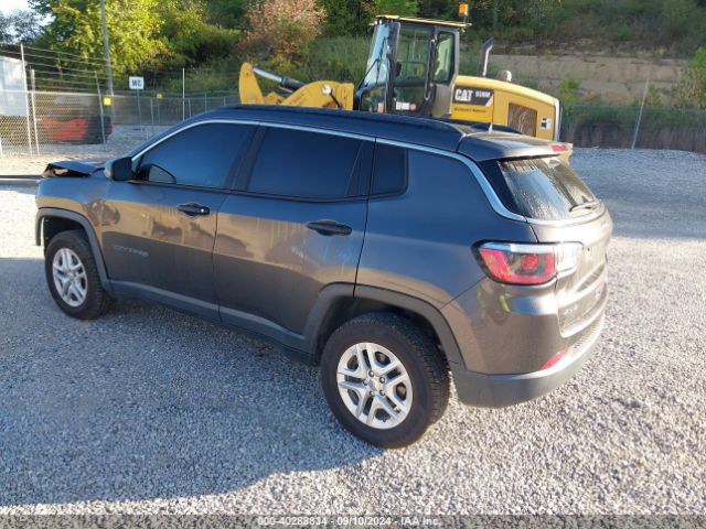 3C4NJDAB0KT628477 Jeep Compass Sport 4x4