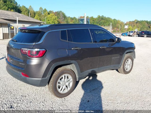 3C4NJDAB0KT628477 Jeep Compass Sport 4x4