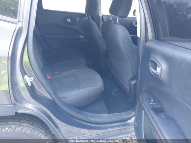 3C4NJDAB0KT628477 Jeep Compass Sport 4x4