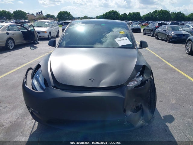 2021 TESLA MODEL Y 5YJYGDEE7MF125742 Photo 5