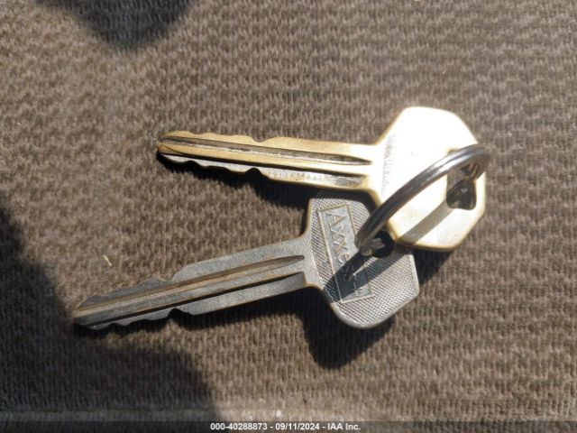 1997 MITSUBISHI MONTERO JA4MR41R6VJ000897 Photo 10