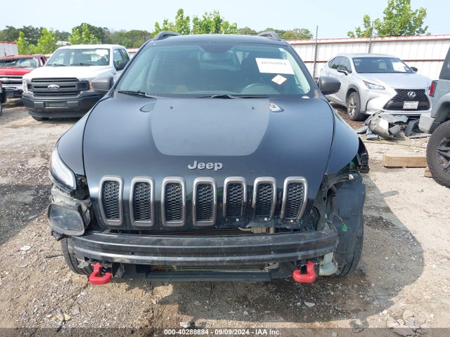 1C4PJMBBXJD561222 Jeep Cherokee Trailhawk 4x4