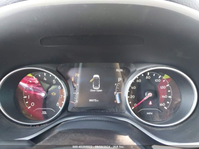 3C4NJDBB5HT681277 Jeep New Compass Latitude 4x4