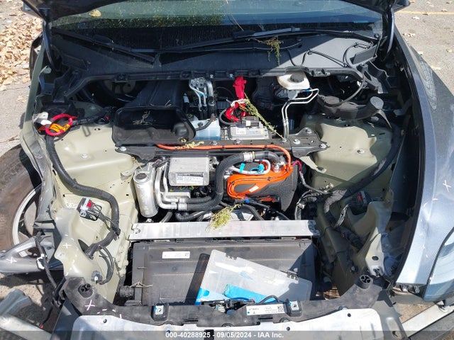 2023 TESLA MODEL Y 7SAYGDEE9PA144569 Photo 9