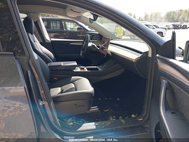2023 TESLA MODEL Y 7SAYGDEE9PA144569 Photo 4