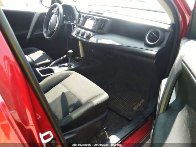 2T3ZFREV7GW286241 Toyota RAV4 LE