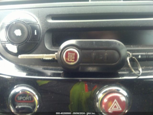 2013 FIAT 500 3C3CFFBR4DT674398 Photo 10