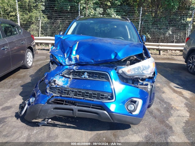 4A4AR4AU9FE017337 Mitsubishi Outlander Sport Se