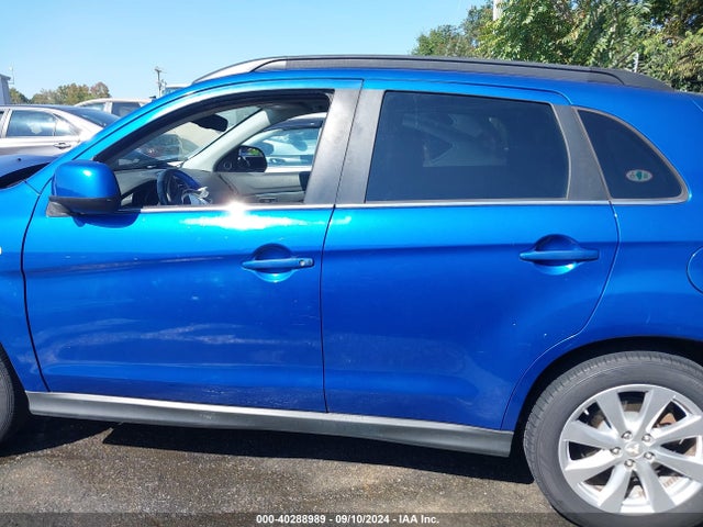 4A4AR4AU9FE017337 Mitsubishi Outlander Sport Se