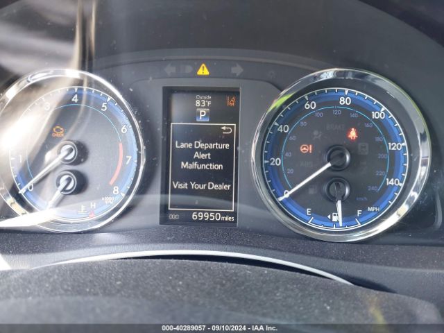 2T1BURHEXKC143631 Toyota COROLLA SE