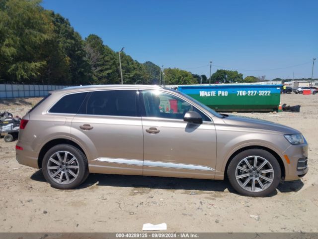 WA1VAAF7XJD020645 Audi Q7 3.0t Premium