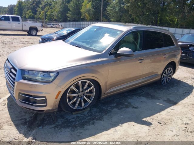WA1VAAF7XJD020645 Audi Q7 3.0t Premium