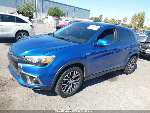 2018 MITSUBISHI OUTLANDER SPORT JA4AP3AW3JU015388 Photo 1