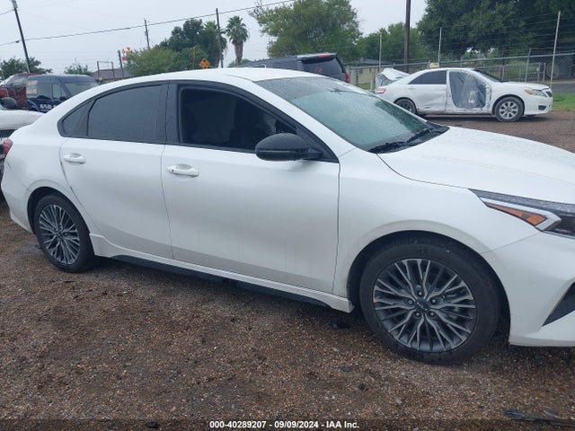 KIA Forte Gt-line 2024 3KPF54AD7RE818219 Image 13