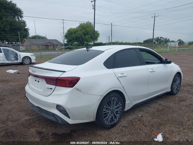 KIA Forte Gt-line 2024 3KPF54AD7RE818219 Image 4