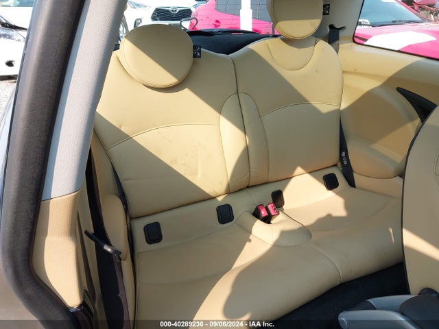 2010 MINI COOPER S WMWMF7C59ATZ69776 Photo 7