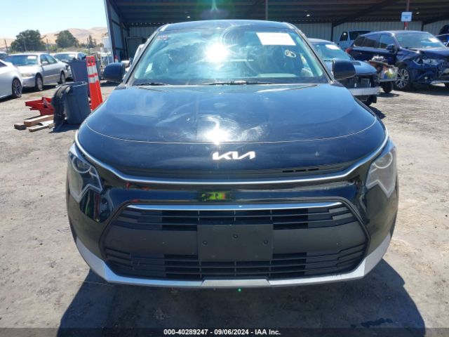 KNDCP3LE7R5121190 KIA NIRO LX