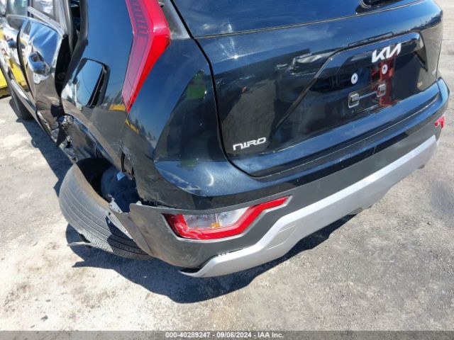 KNDCP3LE7R5121190 KIA NIRO LX