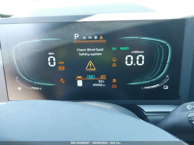 KNDCP3LE7R5121190 KIA NIRO LX