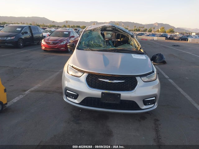 Chrysler Pacifica Hybrid Select 2024 2C4RC1S78RR150083 Image 11