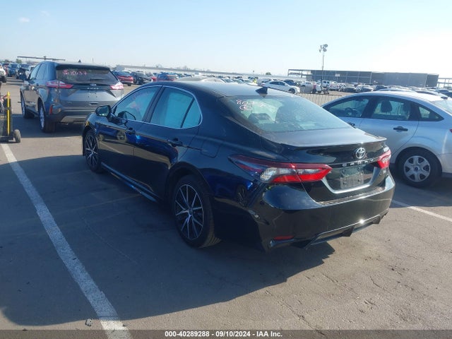 Toyota CAMRY SE 2022 4T1G11AK9NU685998 Image 3