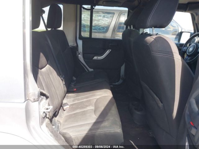 1C4BJWEG5EL278803 Jeep Wrangler Unlimited Sahara