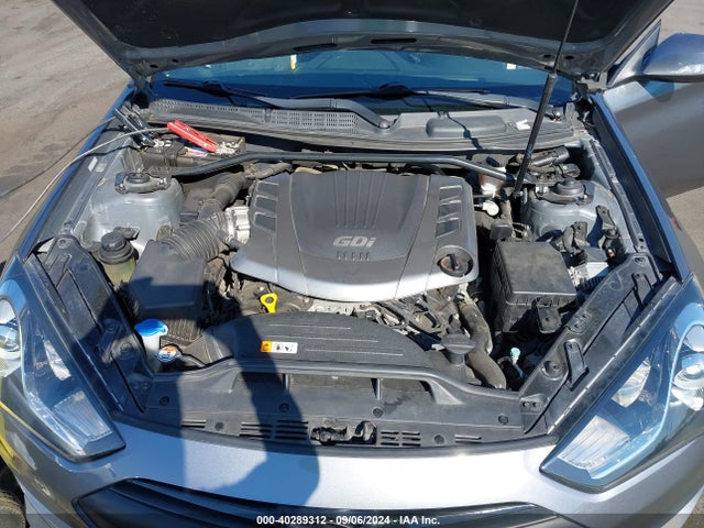 Hyundai Genesis 3.8 Ultimate 2016 KMHHU6KJ9GU136920 Image 10