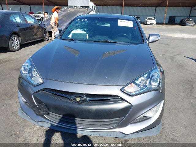 Hyundai Genesis 3.8 Ultimate 2016 KMHHU6KJ9GU136920 Image 12
