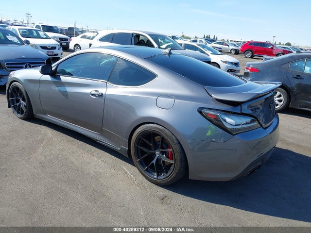 Hyundai Genesis 3.8 Ultimate 2016 KMHHU6KJ9GU136920 Image 3