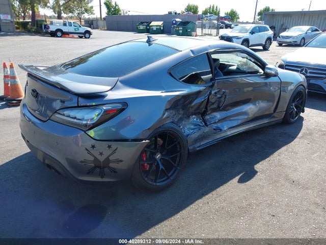 Hyundai Genesis 3.8 Ultimate 2016 KMHHU6KJ9GU136920 Image 4