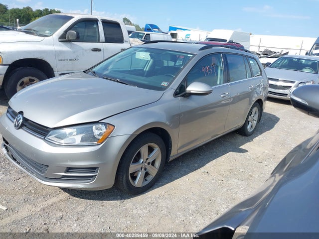 3VWCA7AU6FM505953 Volkswagen Golf Sportwagen Tdi S 4-door
