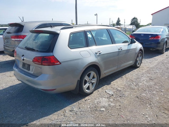 3VWCA7AU6FM505953 Volkswagen Golf Sportwagen Tdi S 4-door