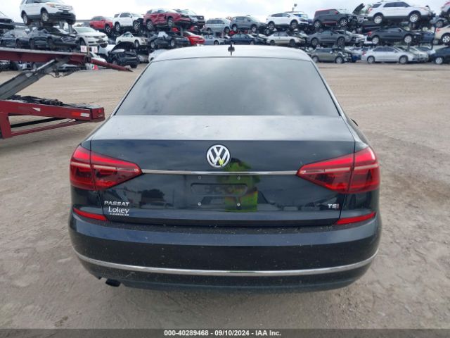 1VWAT7A3XHC066544 Volkswagen Passat 1.8t S