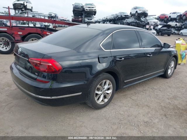 1VWAT7A3XHC066544 Volkswagen Passat 1.8t S