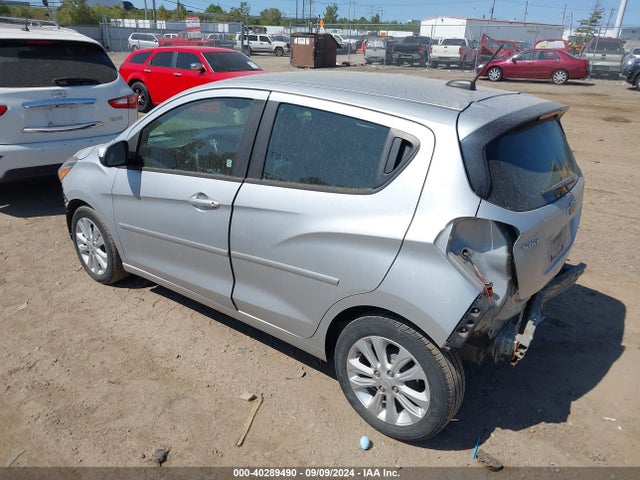Chevrolet Spark 1lt Cvt 2018 KL8CD6SA9JC477786 Image 3