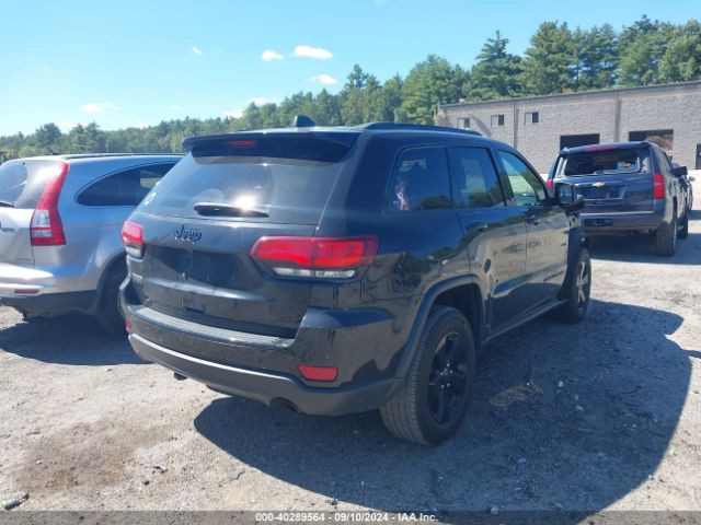 1C4RJFAG4JC352873 Jeep Grand Cherokee Upland 4x4